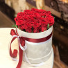 Коробка красных роз фото