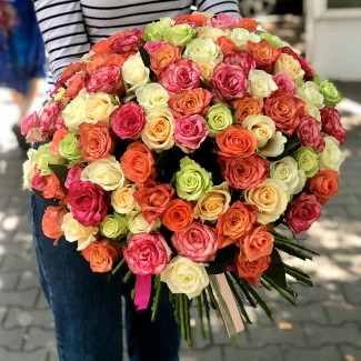 101 multicolored roses 30-40 cm photo