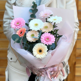 Bouquet with Gerbera Mix