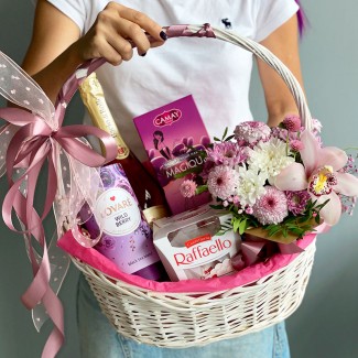 Gift Basket "Berry Meadow"