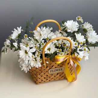 Basket with Daisies