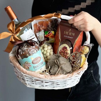 Gift Basket "Chocolate Easter"