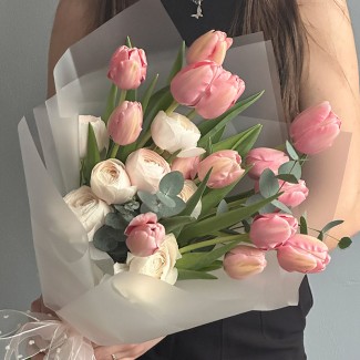Bouquet of Ranunculus with...