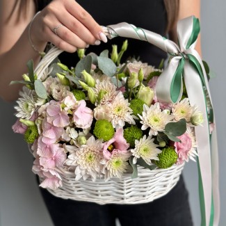 Flower Basket "Spring Passion"