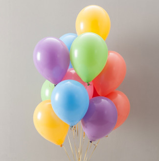 Разноцветные воздушные шарики фото